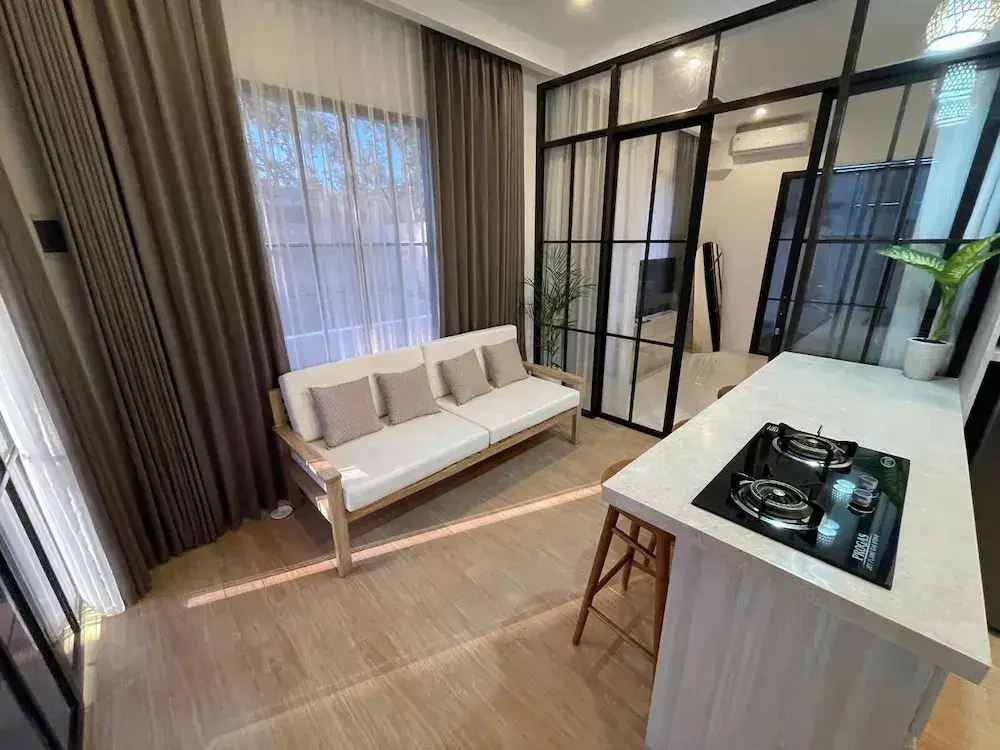 Пекату: Surf Haven Villa at Royal Arkadia Villa