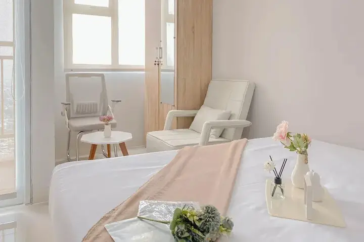 Бекаси: Cozy Studio Living Transpark Juanda Bekasi Timur Apartment