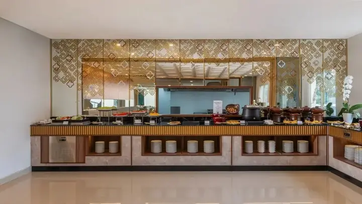 carousel image 5