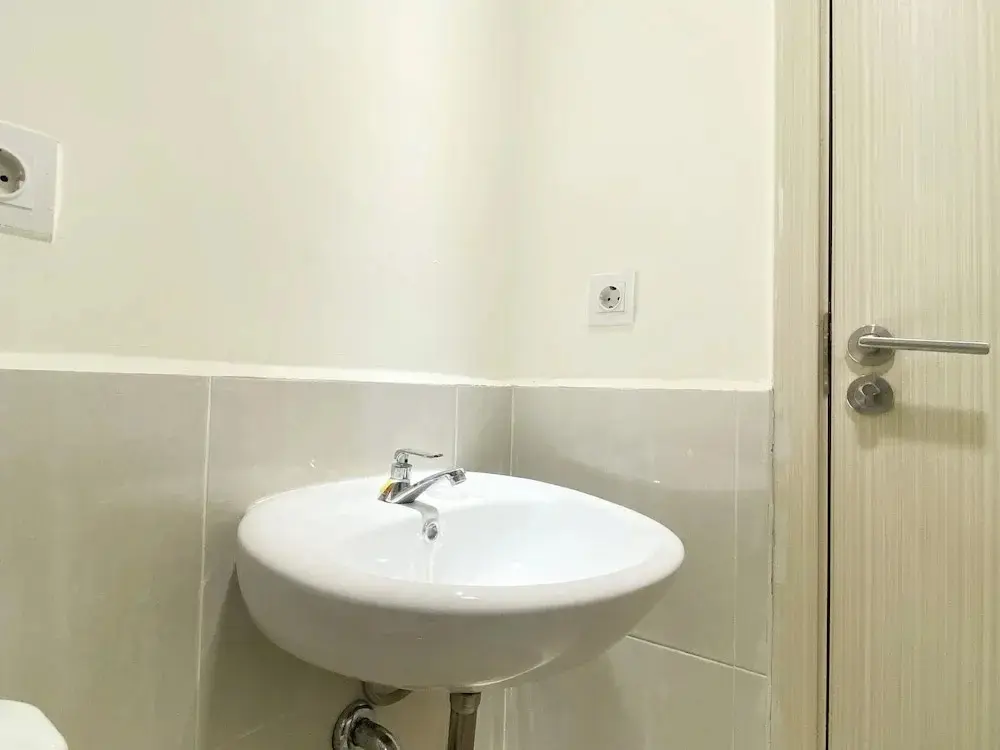 Сибату: Comfortable And Tidy 2Br Meikarta Apartment