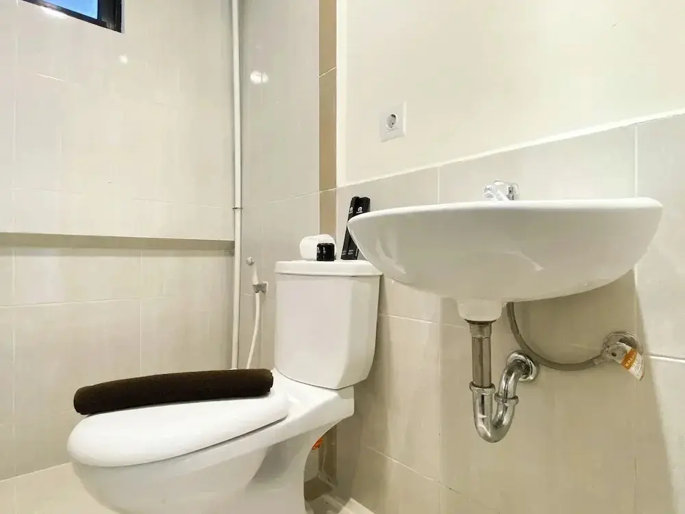 Сибату: Comfortable And Tidy 2Br Meikarta Apartment