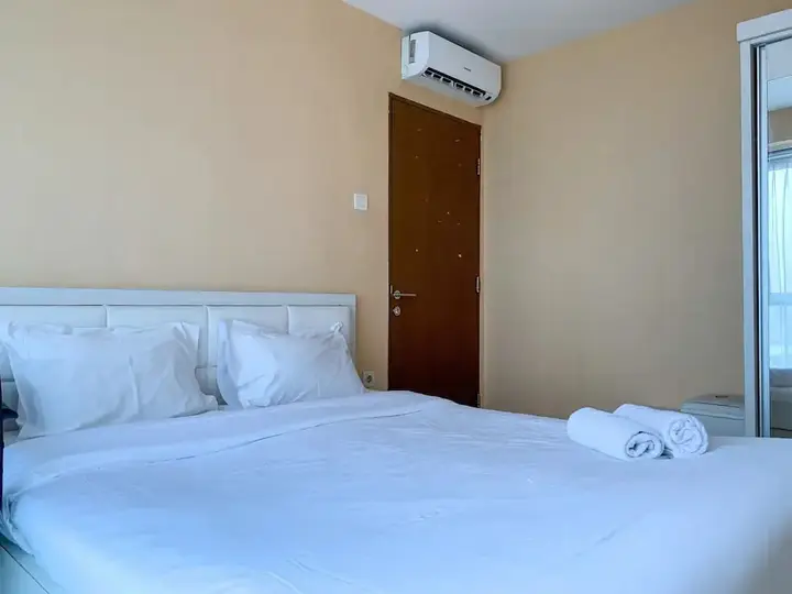 Джакарта: Warm And Cozy 2Br At Tifolia Apartment