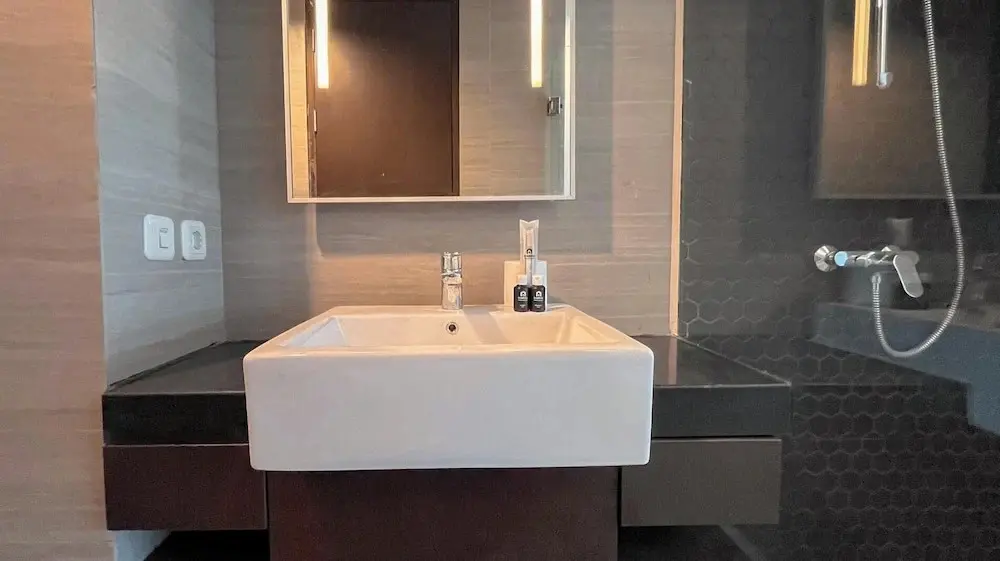 Беноа: Beautifully Designed Studio (No Kitchen) Apartment At Skales Residence Nusa Dua Bali