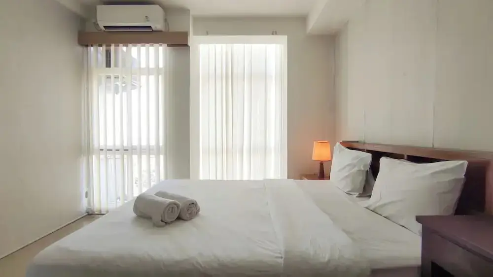 Сурабая: Best Value And Good Location Studio At Bale Hinggil Apartment