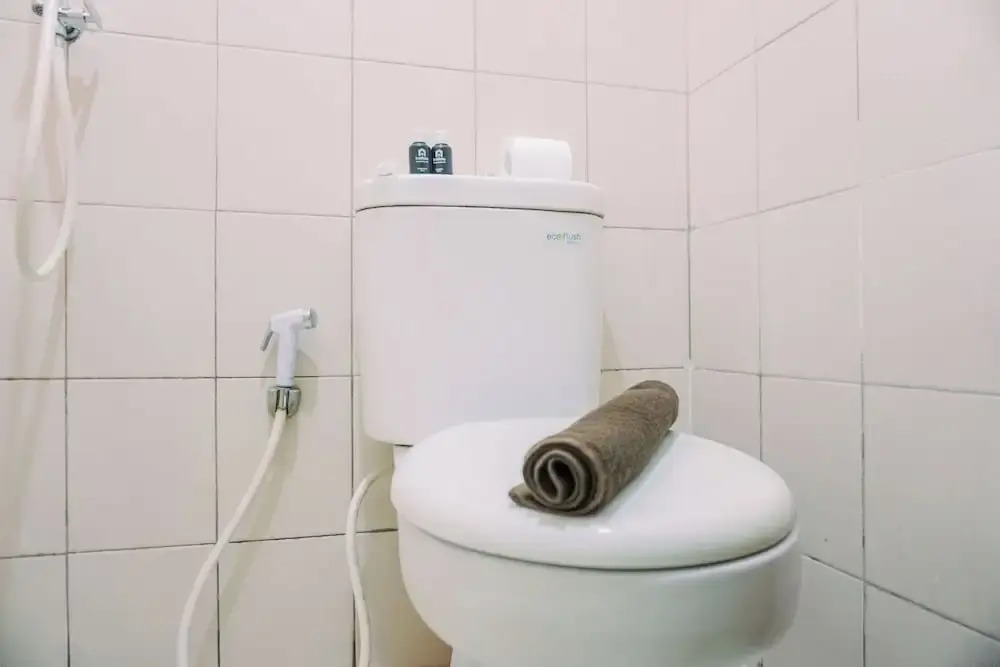 Джакарта: Good Choice And Restful Studio At Tifolia Apartment