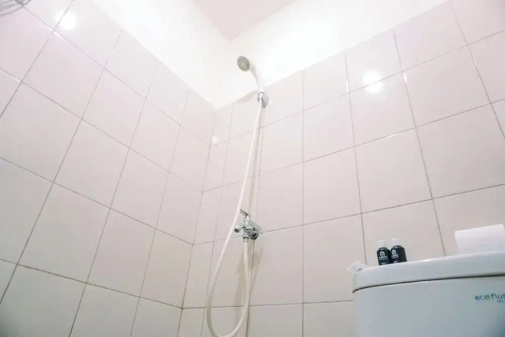 Джакарта: Good Choice And Restful Studio At Tifolia Apartment