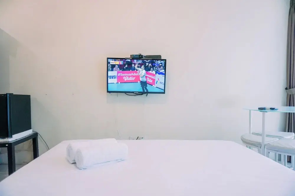 Джакарта: Good Choice And Restful Studio At Tifolia Apartment