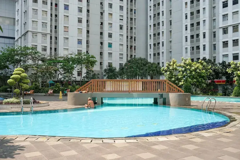 Джакарта: Good And Nice Studio At Green Bay Pluit Apartment