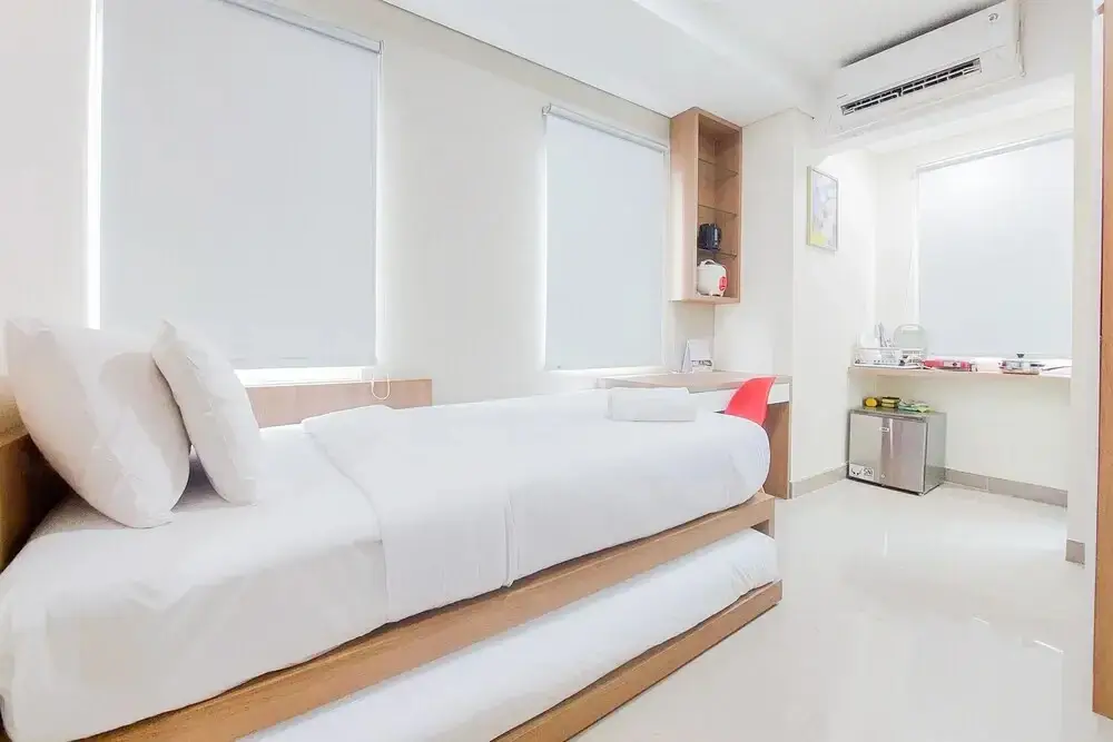 Legok: Warm And Cozy Designed Studio Apartment B Residence