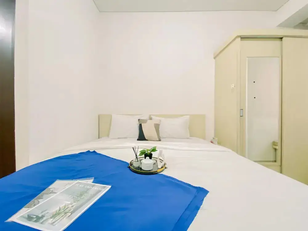 Депок: Modern Studio At Transpark Cibubur Apartment