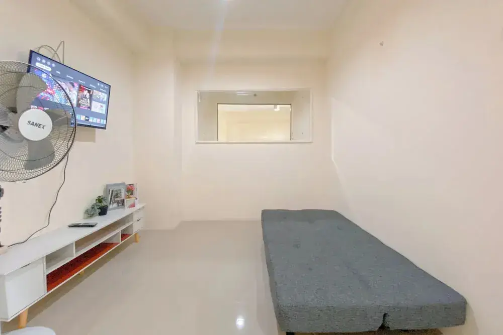 Джакарта: Modern Look 1Br At Cibubur Village Apartment