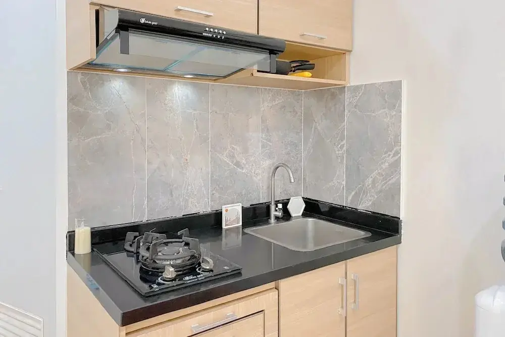Джакарта: Comfort Living 2Br Green Pramuka City Near Mall Apartment