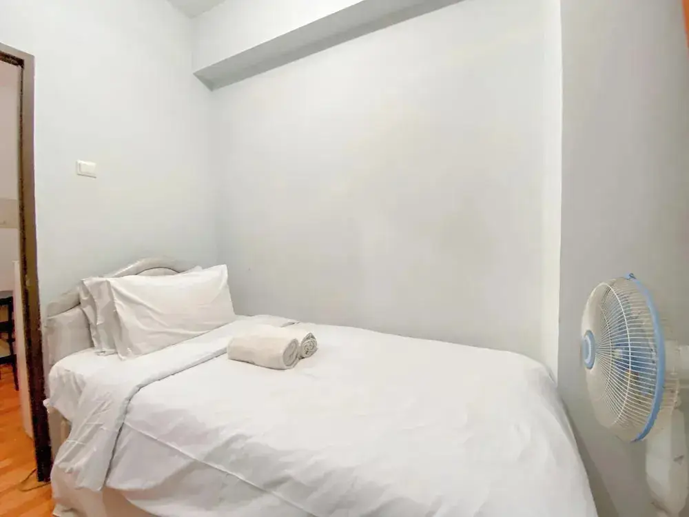 Бандунг: The Enigma 2Br At Suites @Metro Apartment
