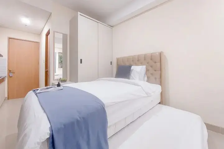 Legok: Good Living Studio Apartment At B Residence