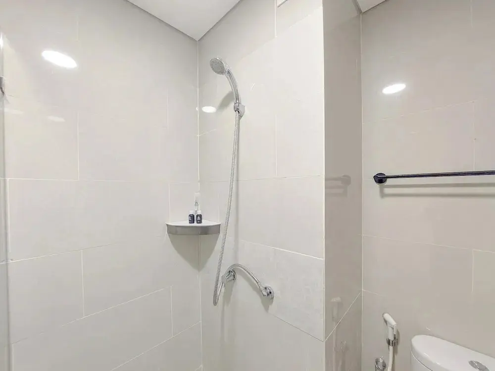 Медан: Relaxing Studio At Podomoro City Deli Medan Apartment