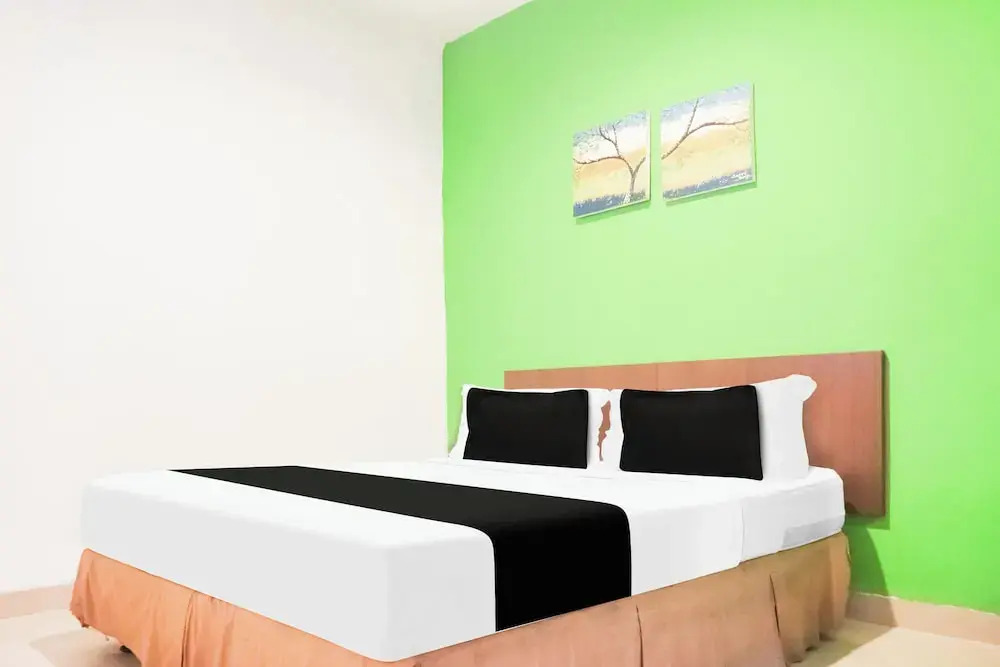 Палембанг: Collection O Hostel 77