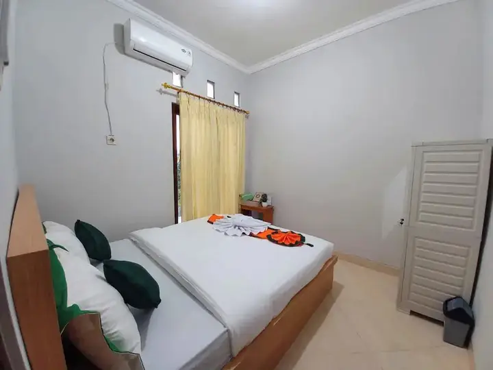 Слеман: Homestay Syariah Dekat Monjali dan JCM by Simply Homy