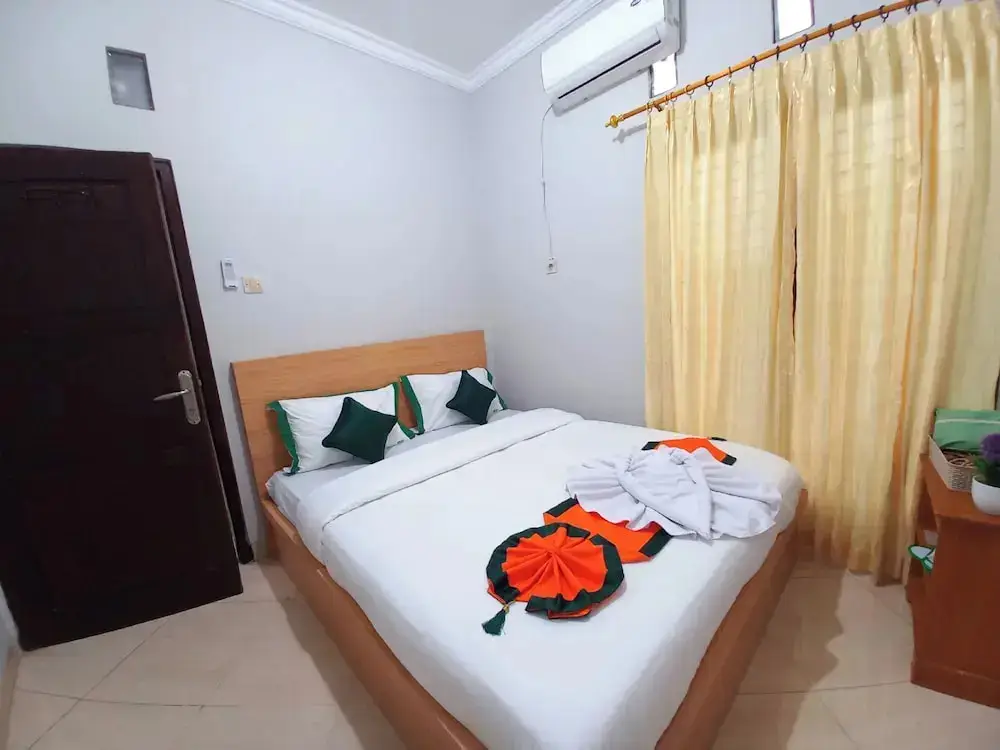 Слеман: Homestay Syariah Dekat Monjali dan JCM by Simply Homy