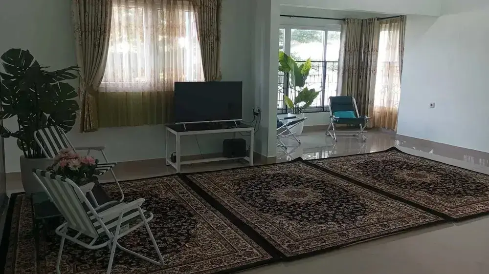 Читарингул: Green House Villa Bogor