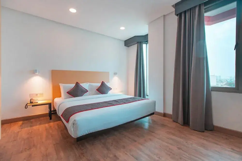 Джакарта: Super OYO Townhouse 1 Hotel Salemba