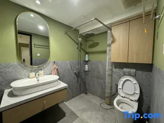Медан: Podomoro City Deli Medan Tower Empire - Japandi Style - 87m - Premium Apartment