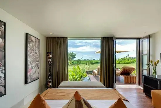 Сесе: Villa Mandalay