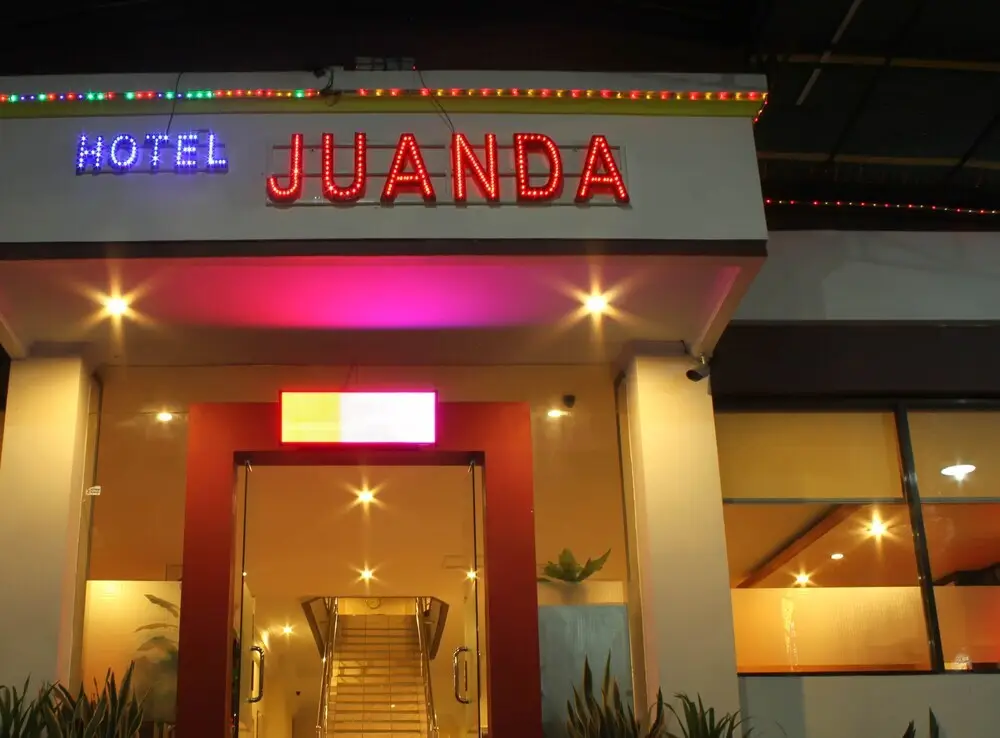 Понорого: Hotel Juanda