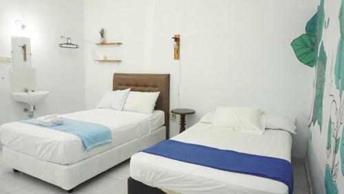 Депок: Budarno Homestay