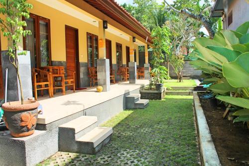 Сукавати: Werkudara Guest House