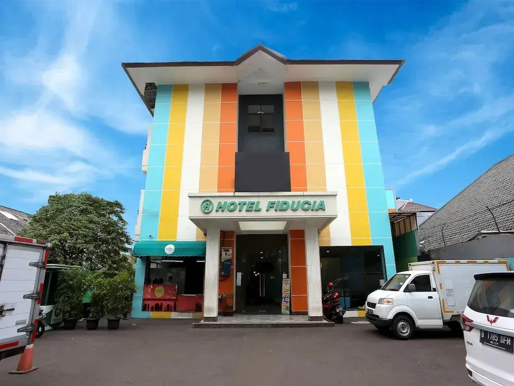 Джакарта: SUPER OYO Collection O 92130 Hotel Fiducia Kaji
