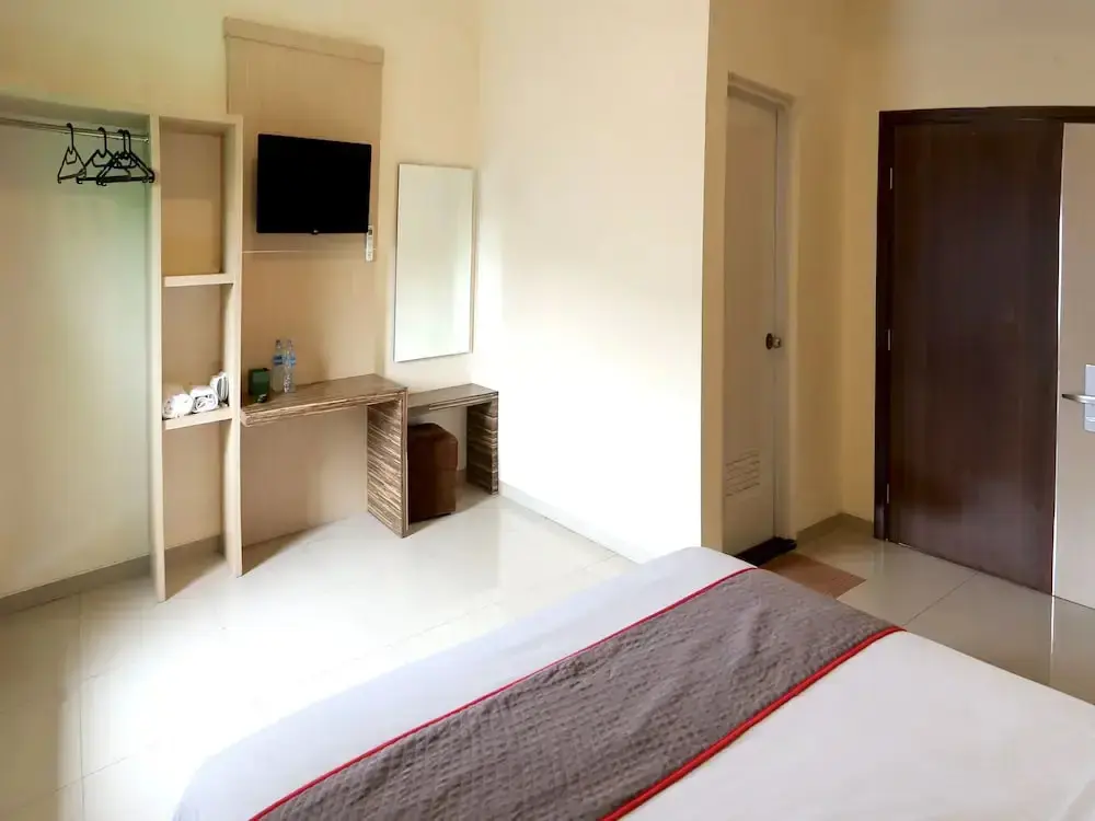Джакарта: SUPER OYO Collection O 92130 Hotel Fiducia Kaji