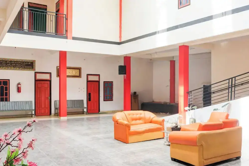 Принсеву: Hotel O TAKANA Homestay Pringsewu.