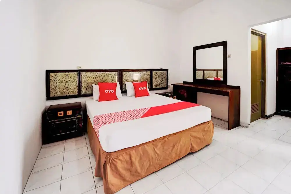 Сурабая: Hotel O Griya Waru Hotel Near Stasiun Waru Sidoarjo
