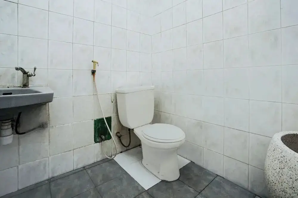 Сурабая: Hotel O Griya Waru Hotel Near Stasiun Waru Sidoarjo