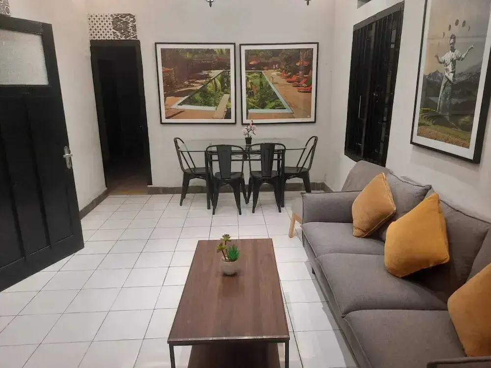 Тасикмалая: OYO 94419 Fresh Hotel