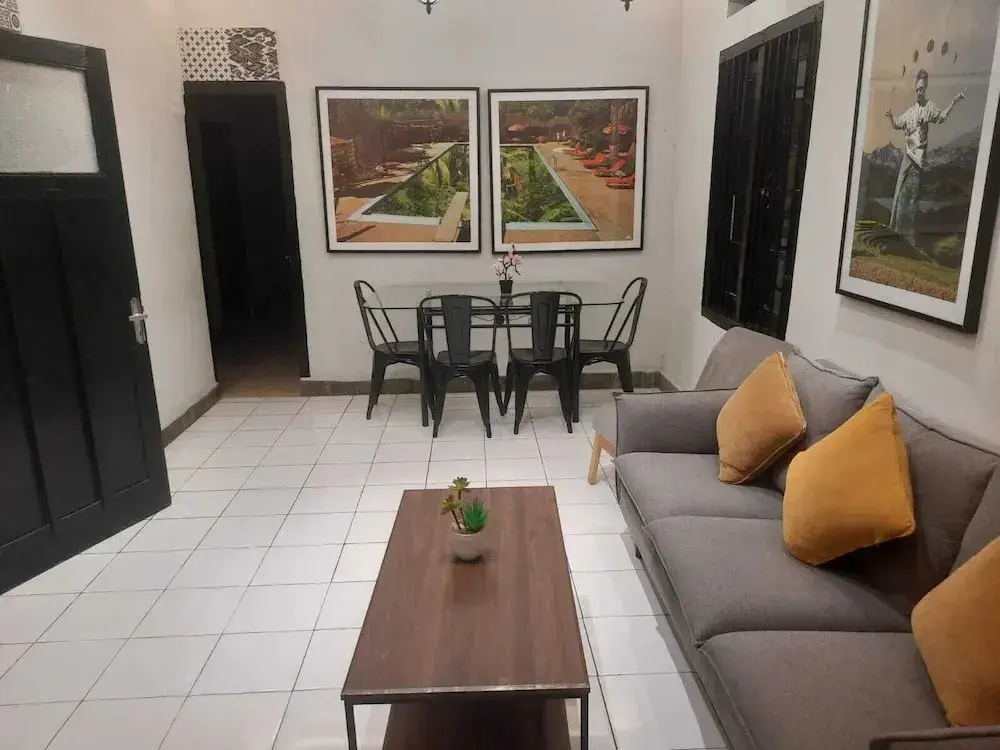Тасикмалая: OYO 94419 Fresh Hotel