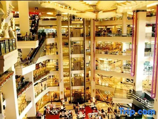 Джакарта: Maison de Prestige Park Residence