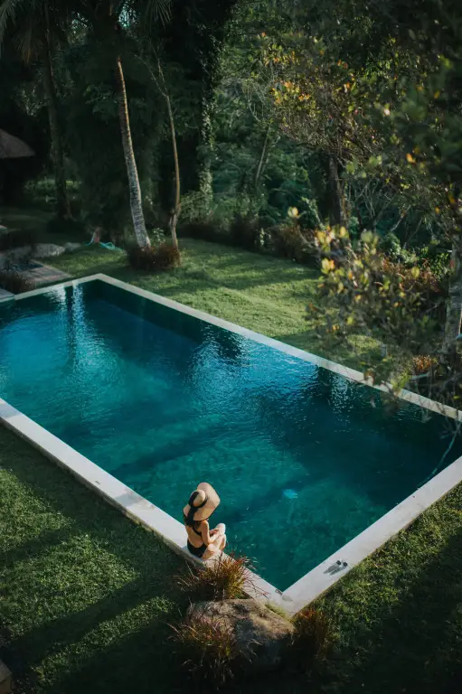 Убуд: Вилла Новая, вид на тропики, огромный бассейн, Akia Ubud