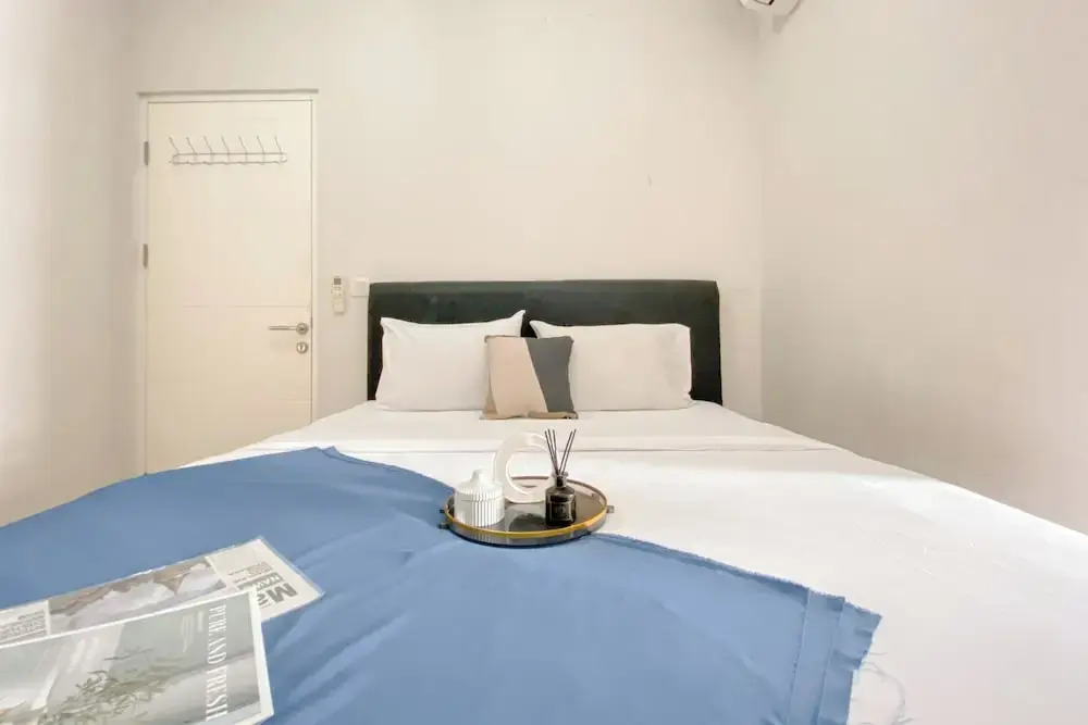 Бекаси: Good And Comfort 2Br At Springlake Summarecon Bekasi Apartment