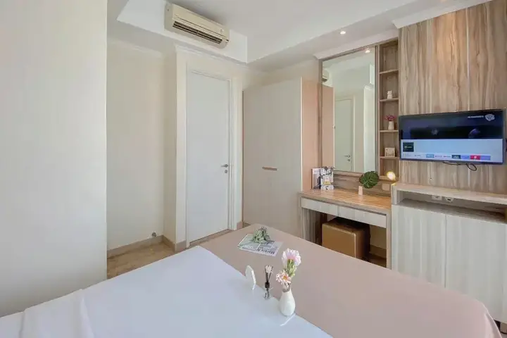 Джакарта: Comfort And Modern Look 2Br At Menteng Park Apartment