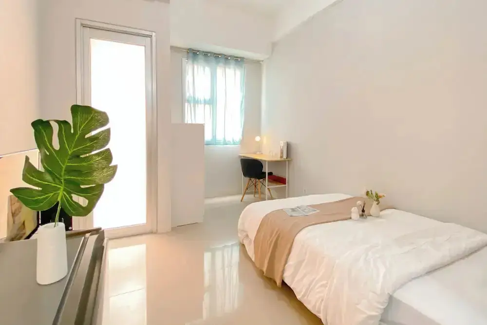 Бекаси: Convenient Studio Apartment At Transpark Juanda Bekasi Timur