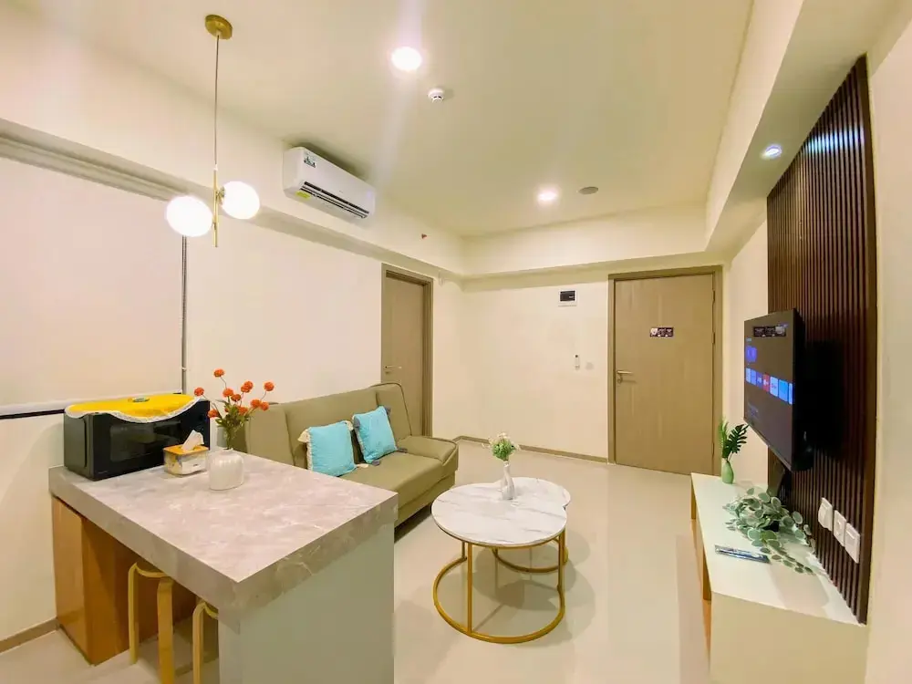 Сибату: Simply And Homey 1Br With Extra Room At Meikarta Apartment