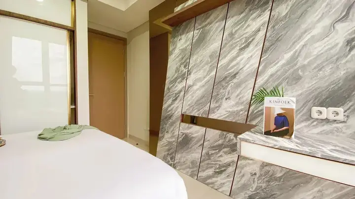 Джакарта: Brand New And Elegant 2Br At Gold Coast Apartment