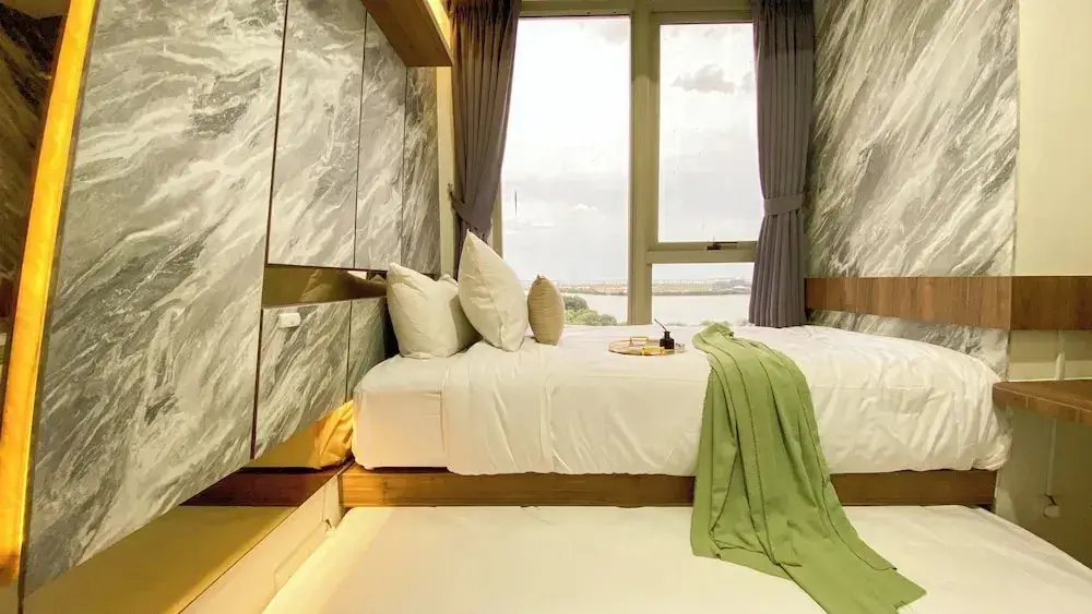 Джакарта: Brand New And Elegant 2Br At Gold Coast Apartment