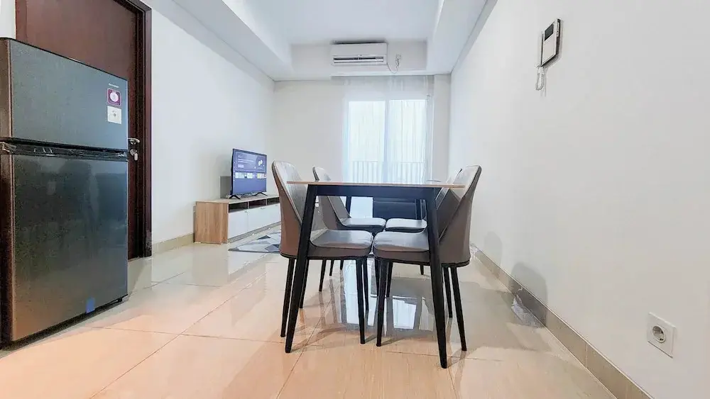 Сурабая: Best Deal 1Br And Modern Look At Grand Sungkono Lagoon Apartment