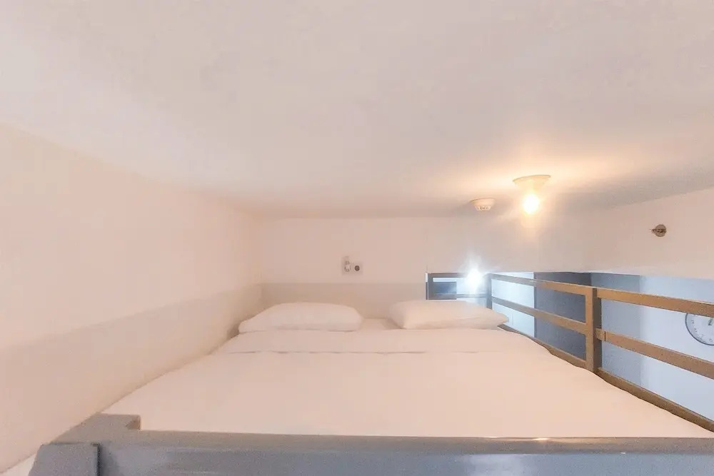 Legok: Fully Furnished Studio With Mezzanine Bed At Serpong Garden Apartment