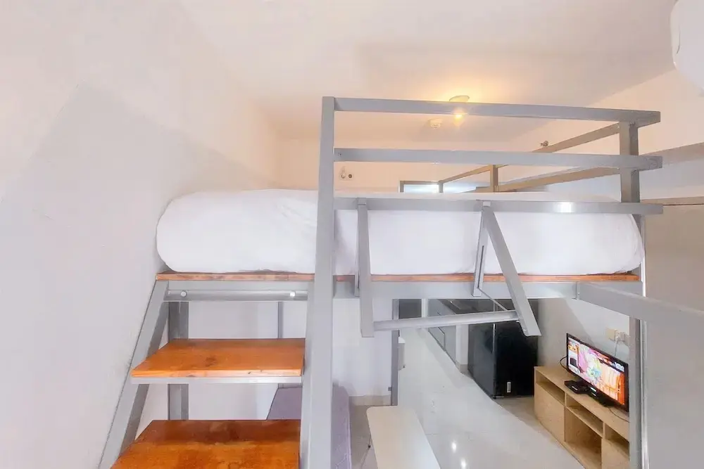Legok: Fully Furnished Studio With Mezzanine Bed At Serpong Garden Apartment
