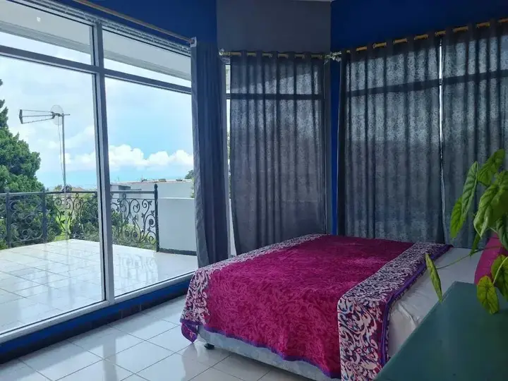 Бату: Omah Beji dekat BNS