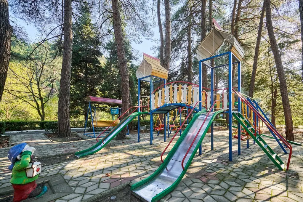 Сочи: Jantar' (Sochi)