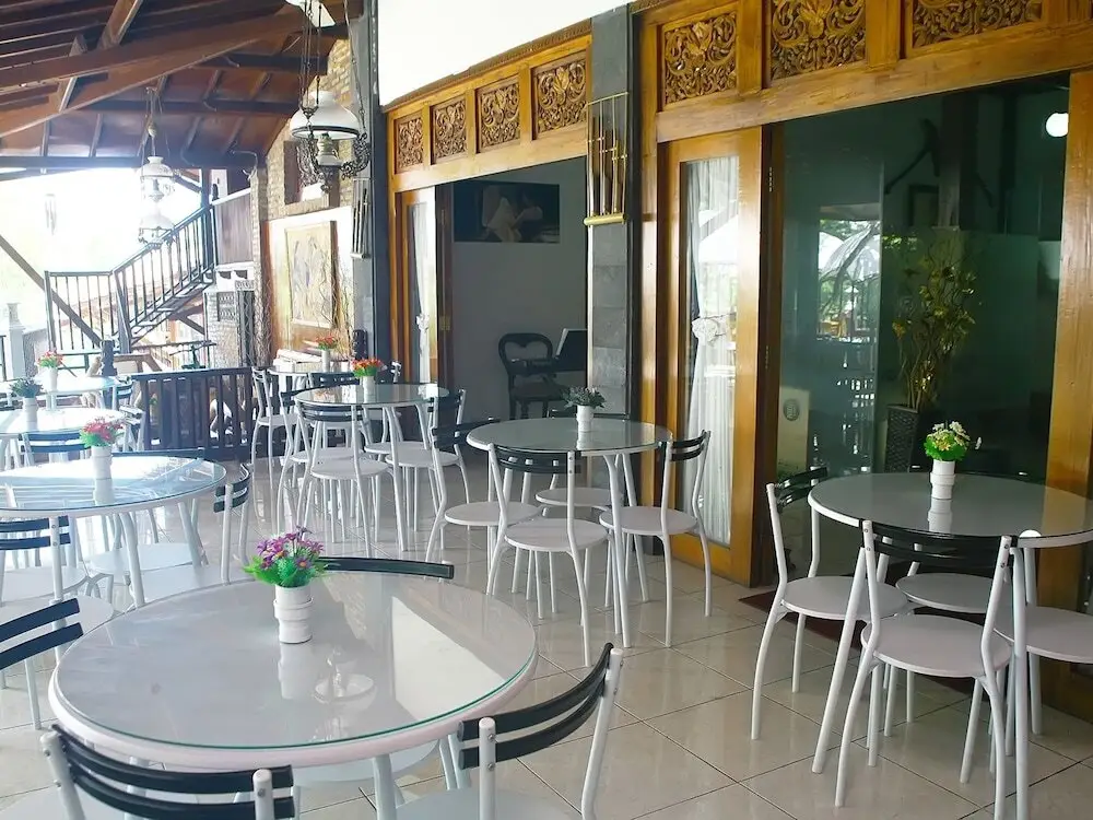 Депок: Nida Rooms Mataram Bumi Affandi at The Java Resort